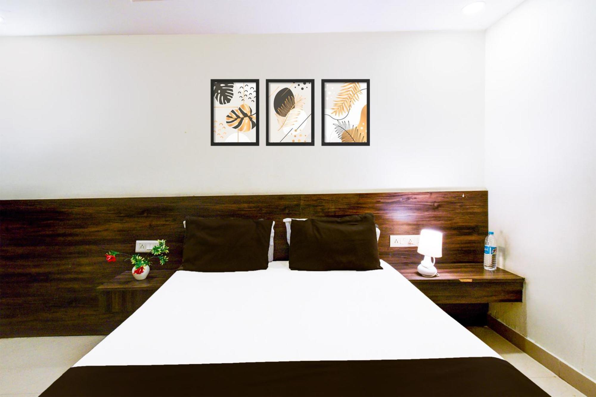 Hotel O Asian Residency Hyderabad Exterior foto